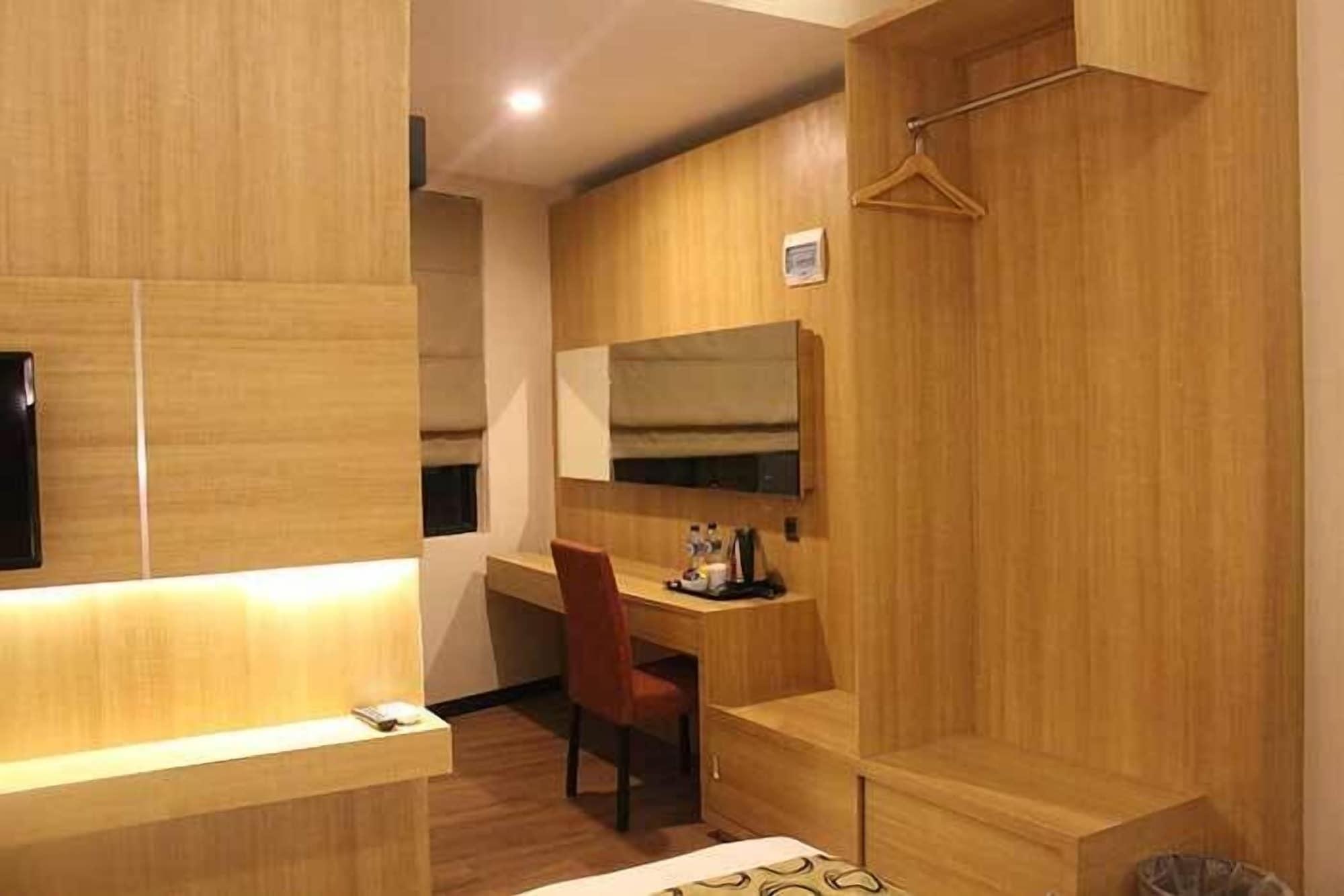 Fontana Hotel Jakarta Ngoại thất bức ảnh