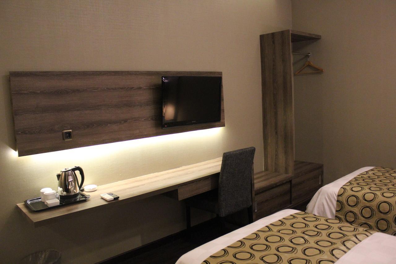 Fontana Hotel Jakarta Ngoại thất bức ảnh